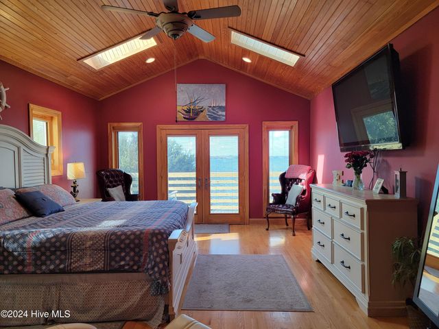 123 Riverview Drive, Washington, NC 27889