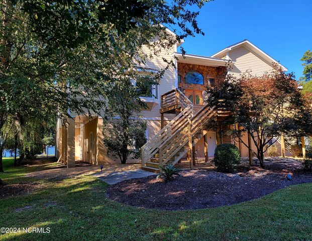 123 Riverview Drive, Washington, NC 27889