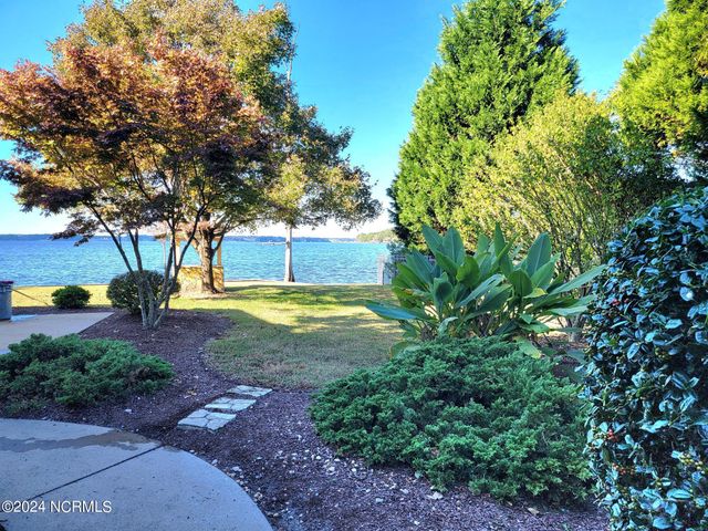 123 Riverview Drive, Washington, NC 27889