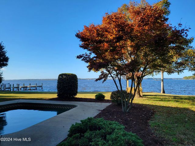123 Riverview Drive, Washington, NC 27889