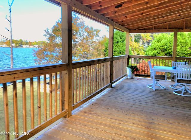 123 Riverview Drive, Washington, NC 27889