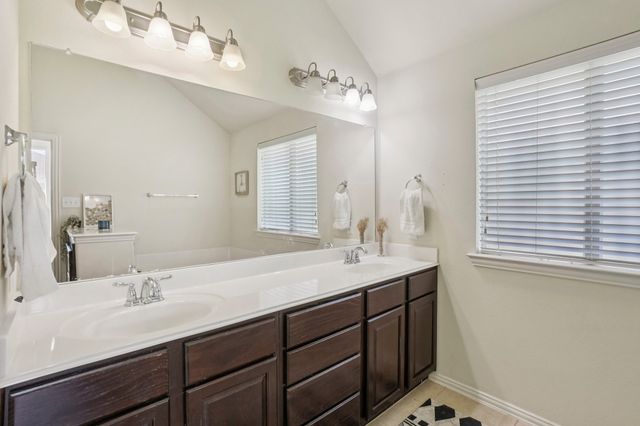 1133 Grimes Drive, Forney, TX 75126