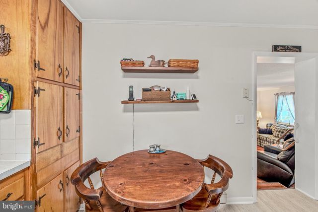 3779 FAIRVIEW DR, Berkeley Springs, WV 25411