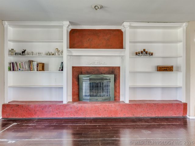 9945 E Northglen Street, Claremore, OK 74017