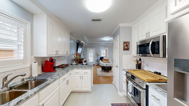 502 Sprucepine Road, Dothan, AL 36301