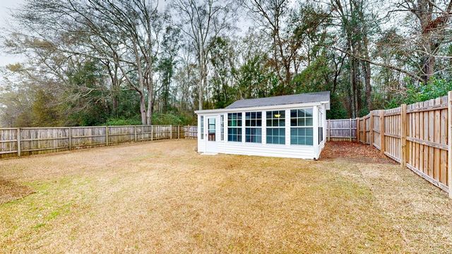 502 Sprucepine Road, Dothan, AL 36301