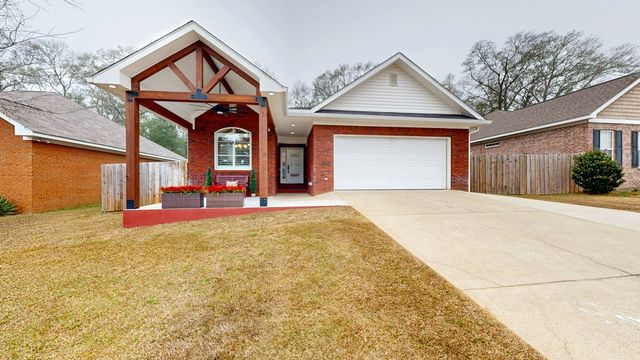 502 Sprucepine Road, Dothan, AL 36301