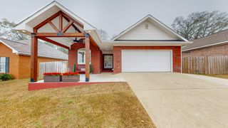 502 Sprucepine Road, Dothan, AL 36301