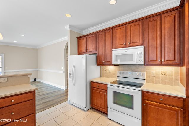 8974 Smithfield Drive NW Apt 1, Calabash, NC 28467