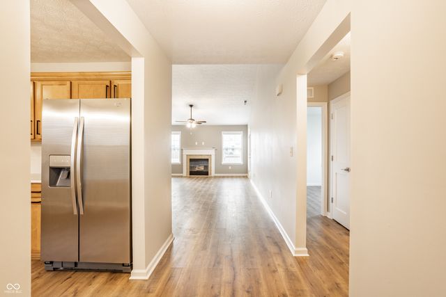 5777 White Pine Road, Whitestown, IN 46075