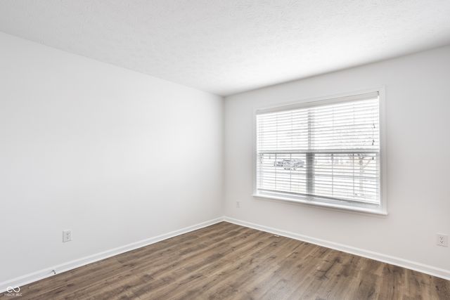 5777 White Pine Road, Whitestown, IN 46075