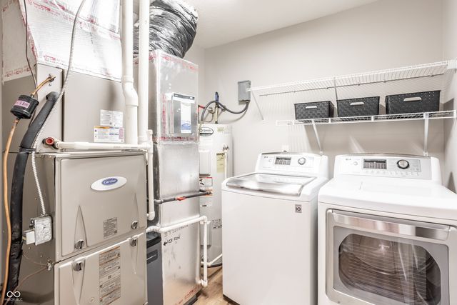 5777 White Pine Road, Whitestown, IN 46075