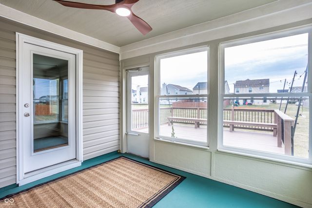 5777 White Pine Road, Whitestown, IN 46075