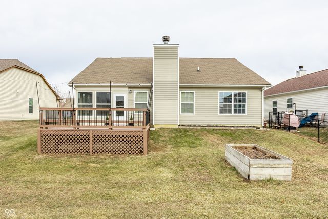 5777 White Pine Road, Whitestown, IN 46075