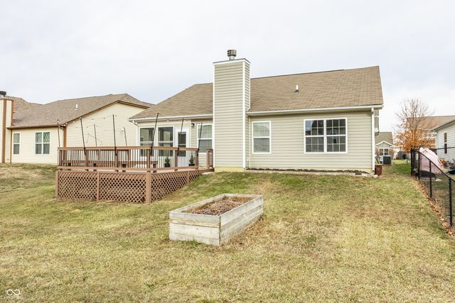 5777 White Pine Road, Whitestown, IN 46075