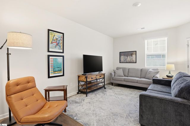 430 Bee Cove Way, Pendleton, SC 29670