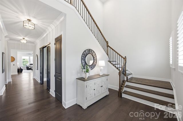 510 Meadow Ridge Drive, Belmont, NC 28012