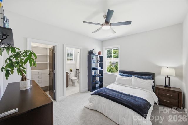 510 Meadow Ridge Drive, Belmont, NC 28012