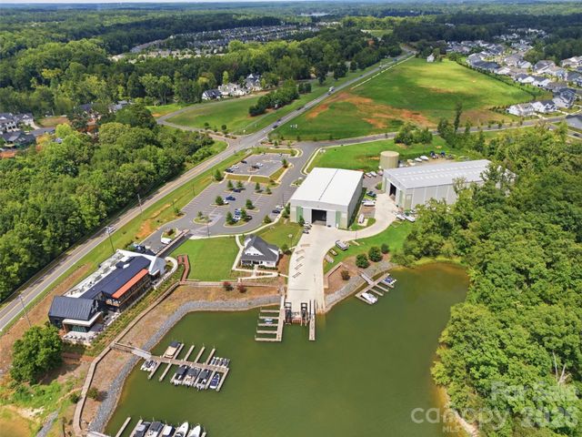 510 Meadow Ridge Drive, Belmont, NC 28012