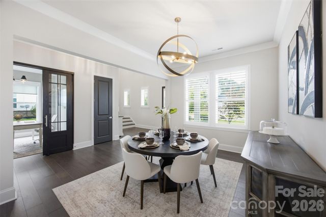 510 Meadow Ridge Drive, Belmont, NC 28012