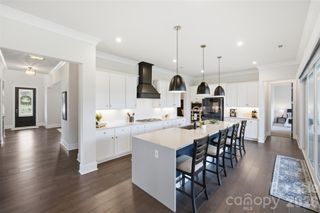510 Meadow Ridge Drive, Belmont, NC 28012