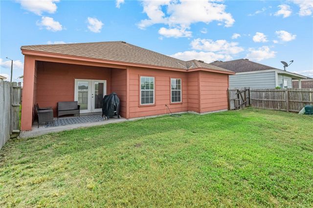 3105 Dante Dr, Corpus Christi, TX 78415