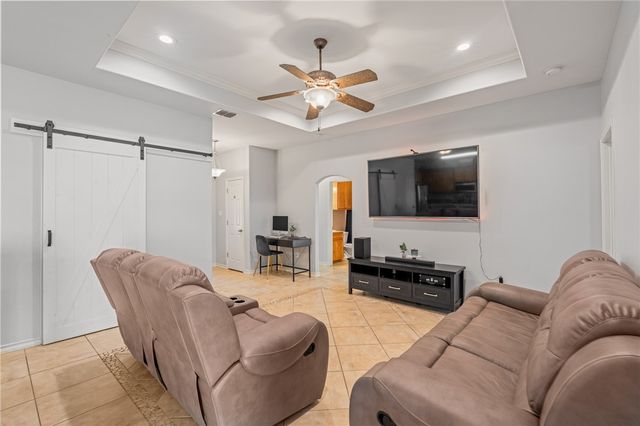 3105 Dante Dr, Corpus Christi, TX 78415