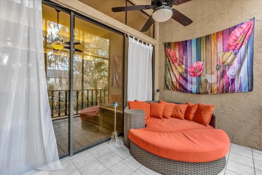 Image 18 of property listing at 1313 LAKE WILLISARA CIRCLE 1313, Orlando, FL 32806