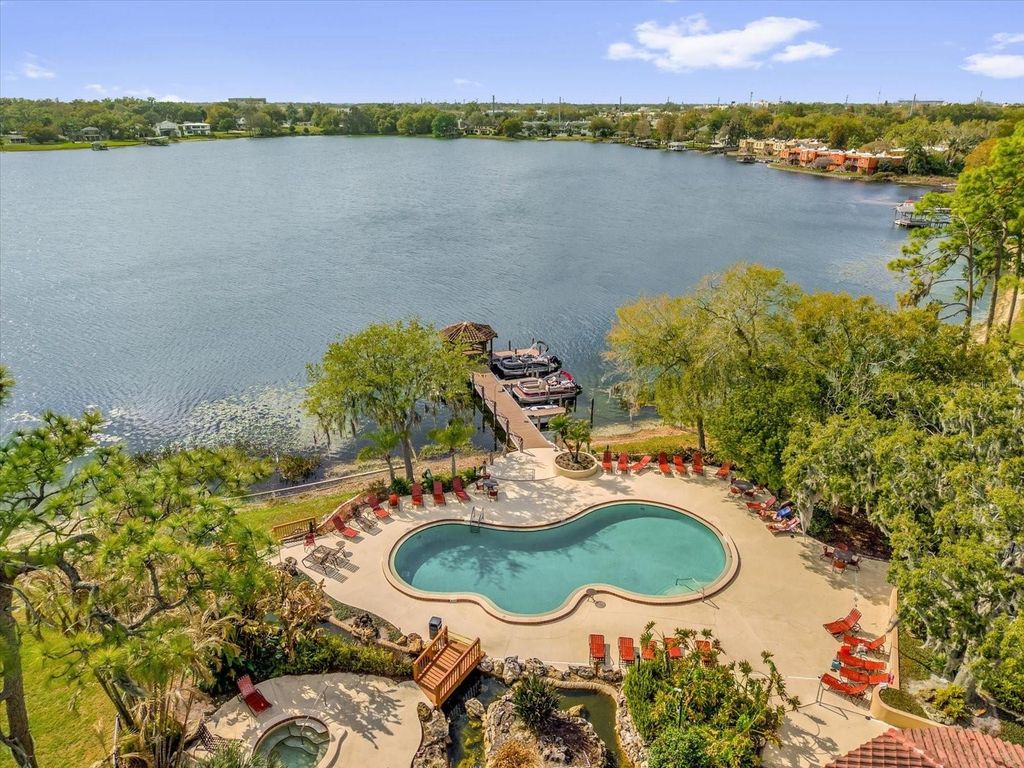 Image 38 of property listing at 1313 LAKE WILLISARA CIRCLE 1313, Orlando, FL 32806