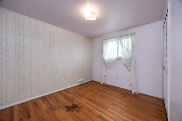 38240 Tottenham Road, Sterling Heights, MI 48312