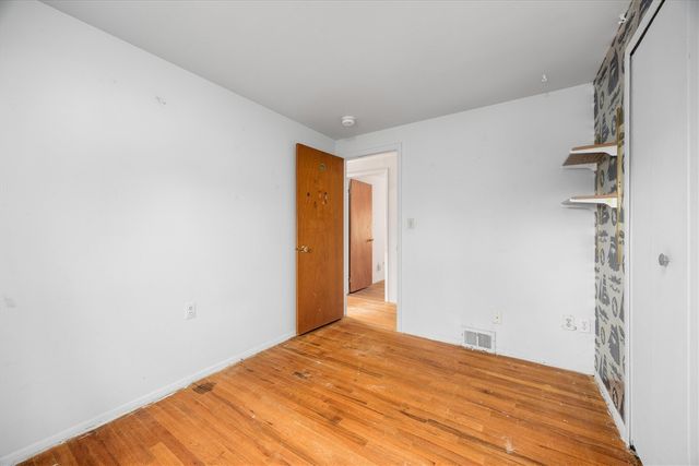 38240 Tottenham Road, Sterling Heights, MI 48312