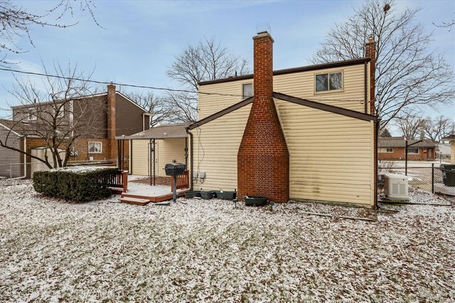 38240 Tottenham Road, Sterling Heights, MI 48312