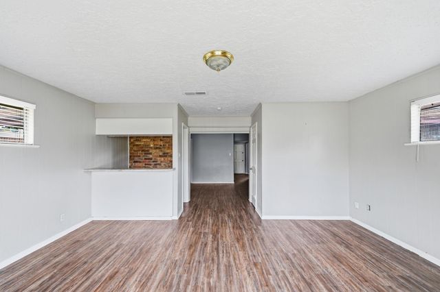 6410 Hopper Road, Houston, TX 77016