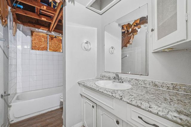 6410 Hopper Road, Houston, TX 77016