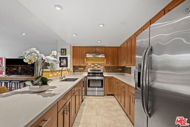 2160 Century Parkway 104N, Los Angeles, CA 90067