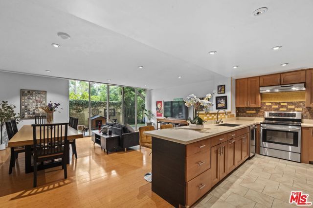 2160 Century Parkway 104N, Los Angeles, CA 90067