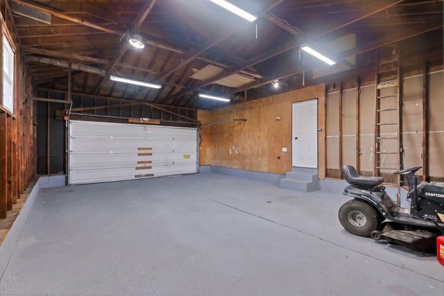 2460 Basil Western Road NW, Baltimore, OH 43105