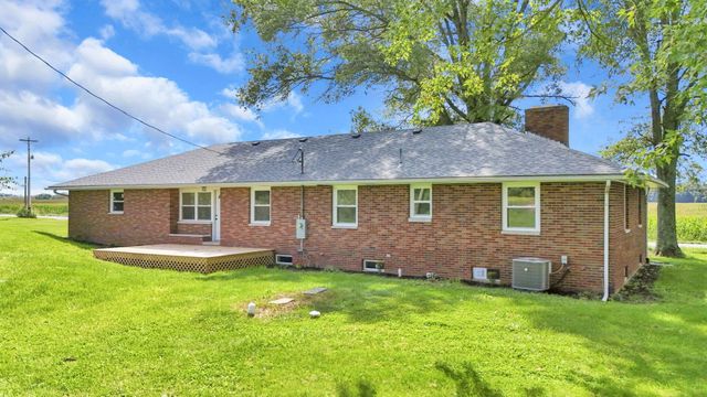 2460 Basil Western Road NW, Baltimore, OH 43105