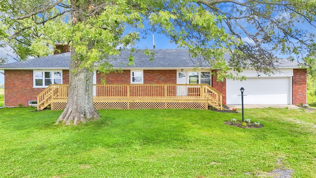 2460 Basil Western Road NW, Baltimore, OH 43105