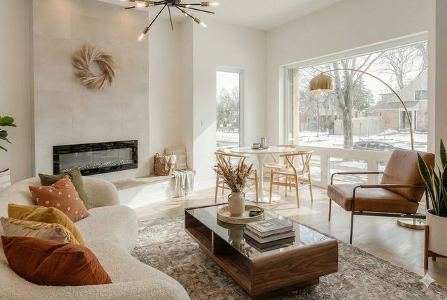 280 Blackhawk Road, Riverside, IL 60546