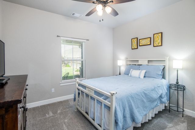 1 Greystone Court, Angleton, TX 77515