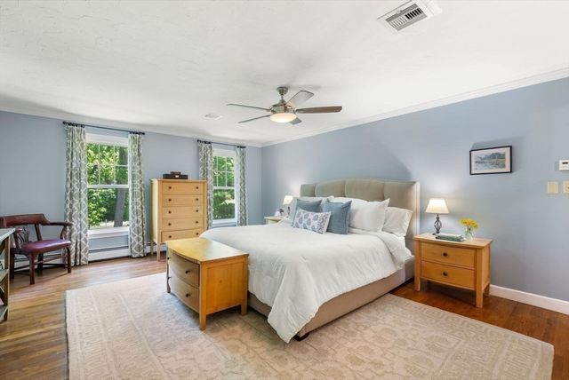 25 Donnelly Dr, Dover, MA 02030