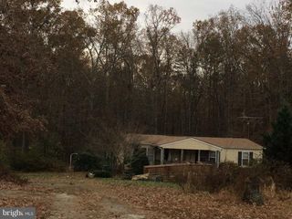 227 CARSONS COR, Louisa, VA 23093