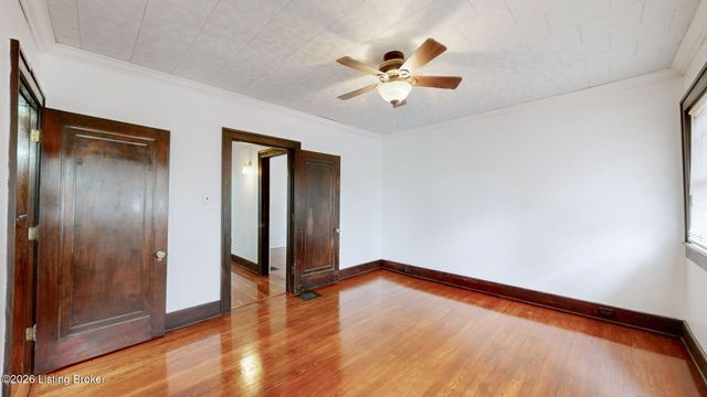 1059 Eastern Pkwy, Louisville, KY 40217