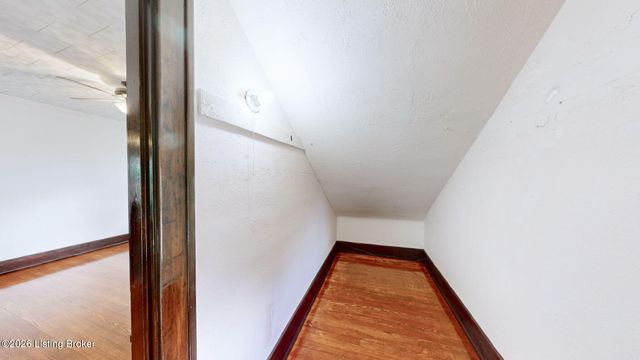 1059 Eastern Pkwy, Louisville, KY 40217