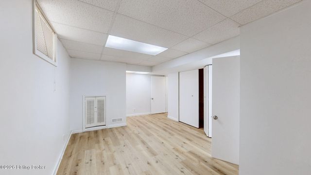 1059 Eastern Pkwy, Louisville, KY 40217