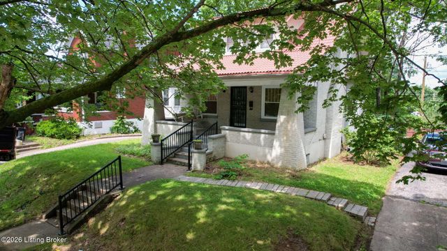 1059 Eastern Pkwy, Louisville, KY 40217