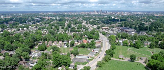 1059 Eastern Pkwy, Louisville, KY 40217