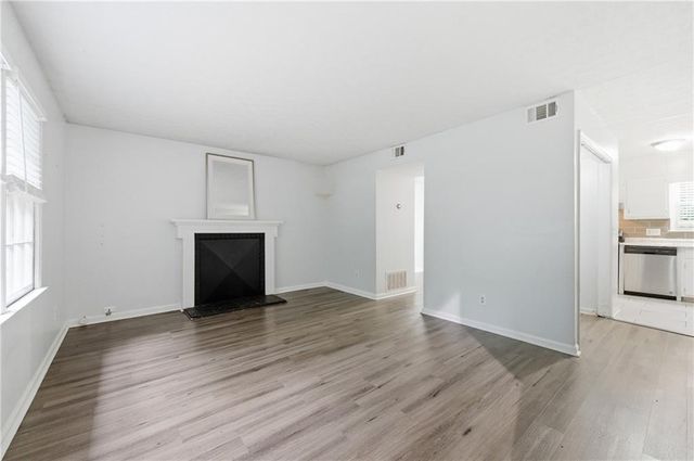 719 Burnt Creek Drive NW, Lilburn, GA 30047