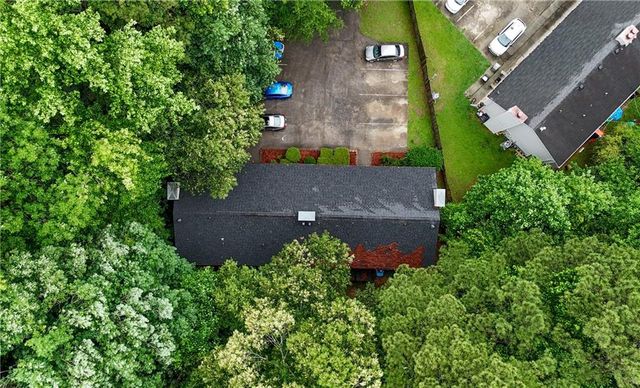 719 Burnt Creek Drive NW, Lilburn, GA 30047